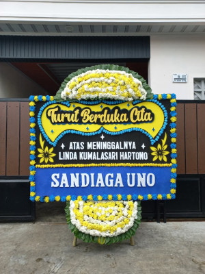Papan Bunga Duka di Hariang